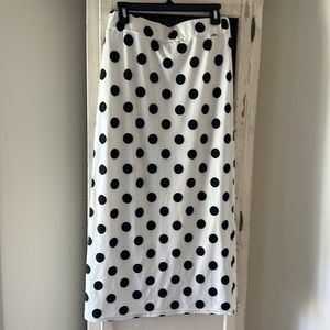 Black/Off-white Polka Dot skirt by Sweet Modesty.  Fully lined. Size M.